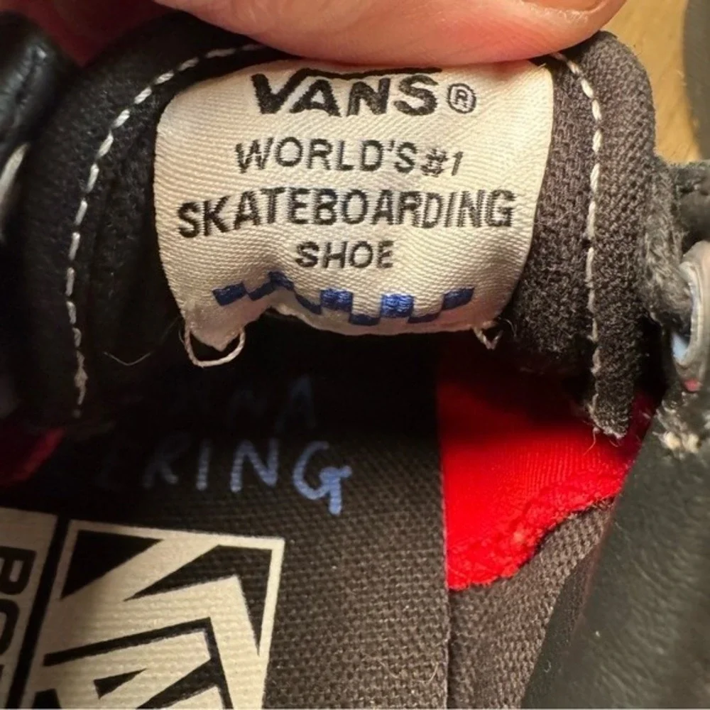 Vans excellent preowned